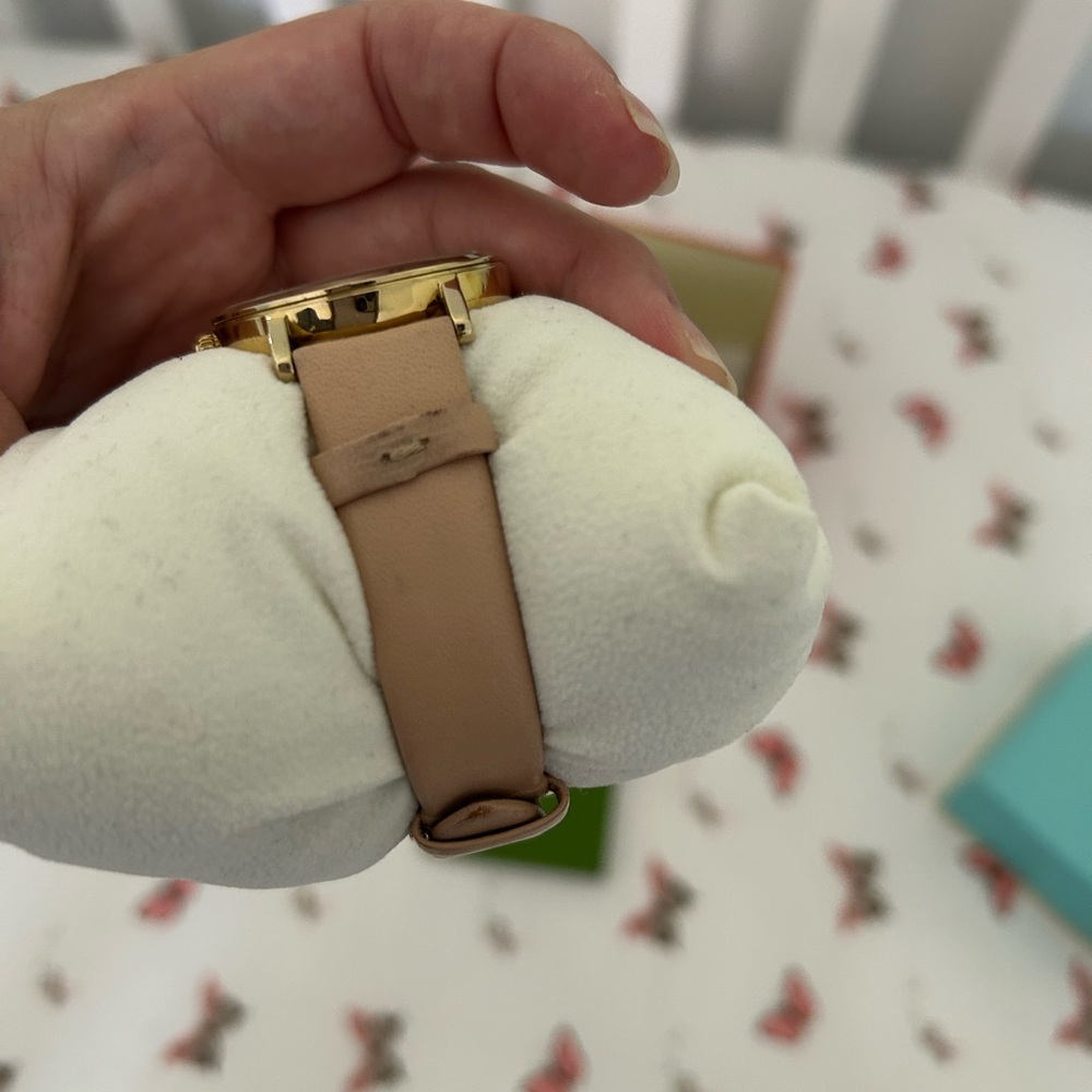 Kate Spade Women’s Watch - Picture 6 of 6